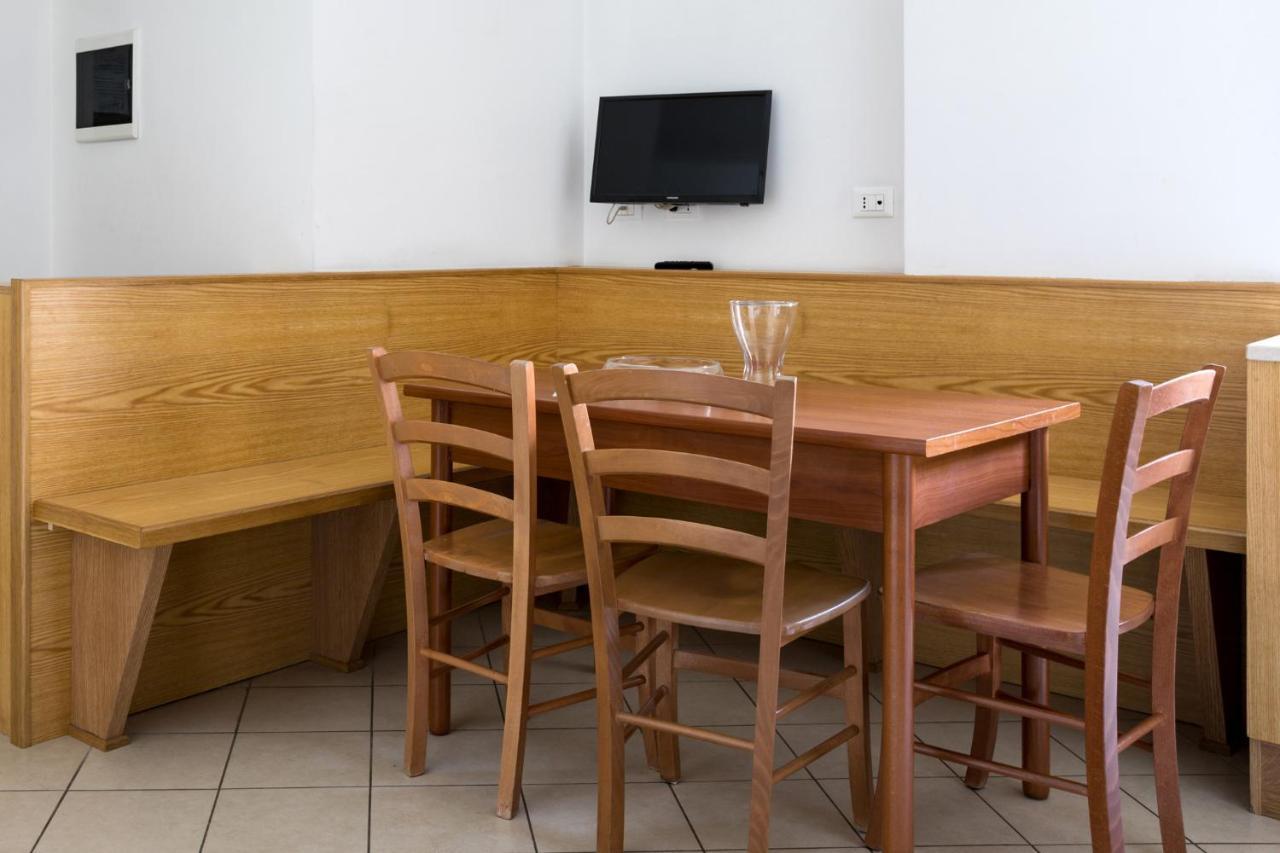 Aparthotel Residenza Conti à Rome Extérieur photo